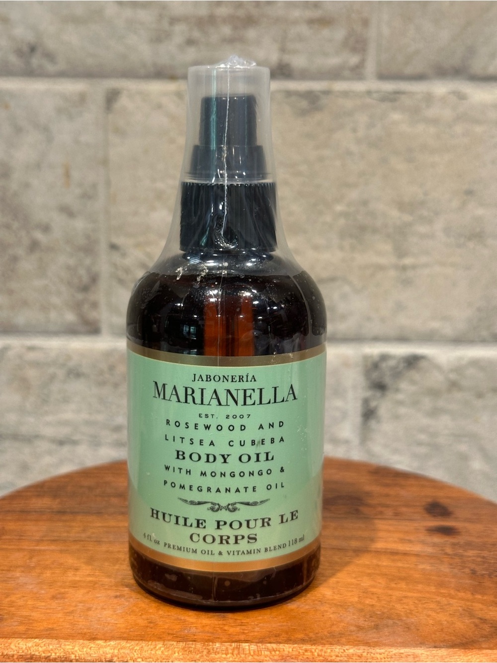 Jarbineria Marianella Rosewood and Litsea  Cubeba